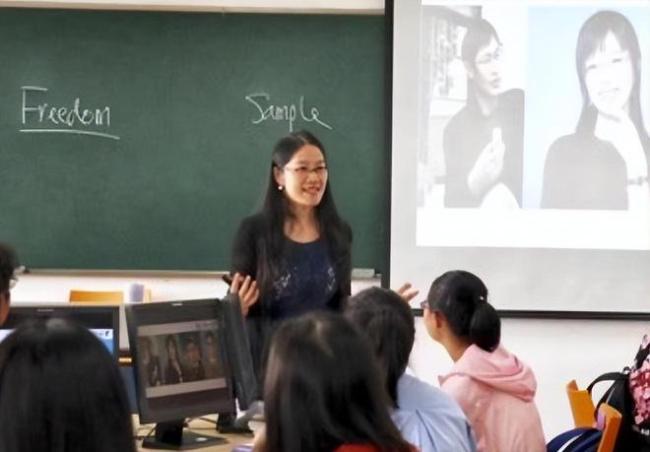 英语主科地位不保?中科大拟撤销英语等6个本科专业,校方回应了