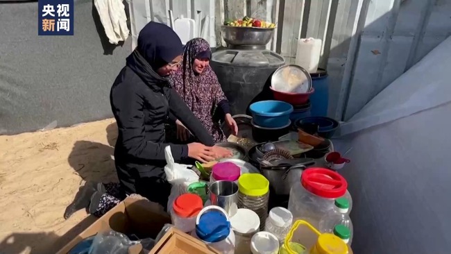 加沙地带流离失所者:我们已经到了最糟糕的境地