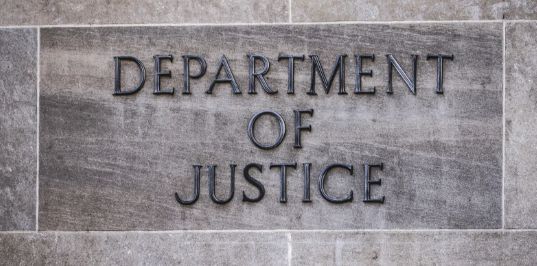 2024美国大选决胜局来了,留学生的未来四年,会有多少变数?