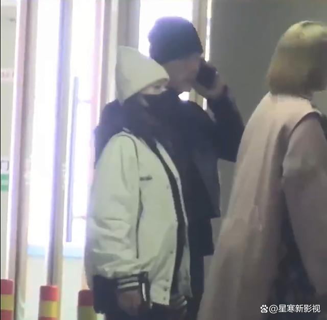 Wu Jinyan is pregnant When I go out with my husband, my belly is so big that my clothes can’t cover it. A new life is about to come