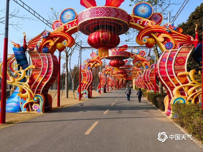 เทศกาลโคมไฟปีใหม่ภูเขาชิงซิ่วในเมืองหนานหนิง กวางสีกำลังจะเปิดแล้ว