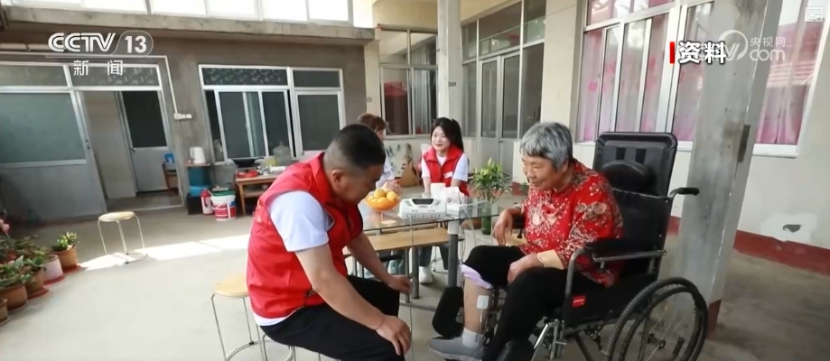 // </p> <P> Пропускная способность и уровень будут значительно повышены, значительный прогресс будет достигнут в расширении мощности, повышении качества и эффективности, а поставка основных услуг по уходу за пожилыми людьми будет постоянно оптимизирована. К 2035 году сеть Сервиса по уходу за пожилыми людьми будет более обоснованной, предложение и предложение услуги будет более скоординированным и адаптированным, и все пожилые люди будут пользоваться основными услугами по уходу за пожилыми людьми. Система услуг по уходу за пожилыми людьми, подходящая для национальных условий моей страны, будет зрелой и фиксированной. </p><p class=