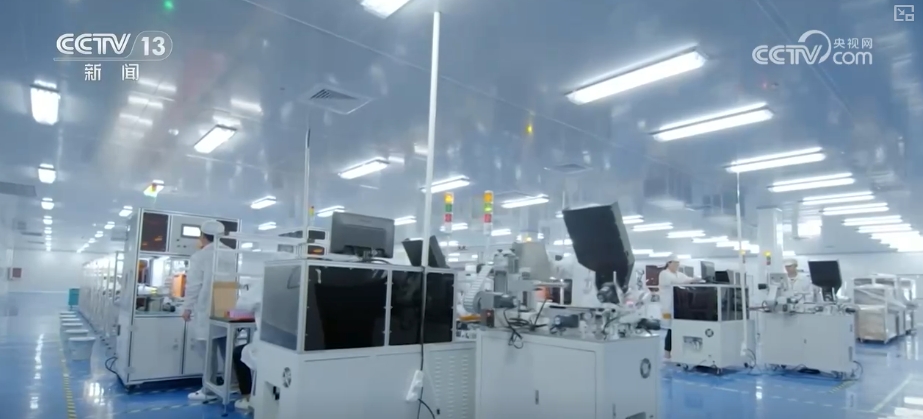 // </p> <p> Эксперионы сказали, что в лице. Увеличение инвестиций в 2025 году. Хуо Сяо, который долго изучал облигации, заметил, что общий ритм выдачи специальных облигаций в 2025 году не только увеличится, но также будет инвестировать в большее количество государственных услуг. </p> <p class = 