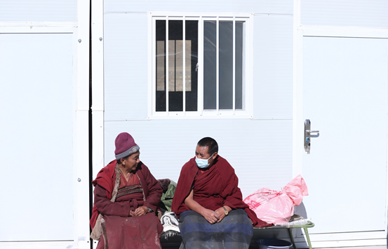 The monks and nuns in the earthquake-stricken area talked about their rescue experience: I didn't expect the rescue could be so fast