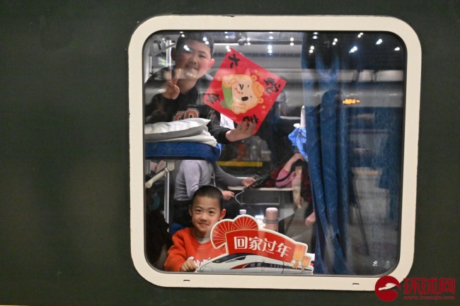 Fotoğraf: Beijing'in ilk bahar festival treni 14 Ocak sabahın erken saatlerinde yola çıkıyor