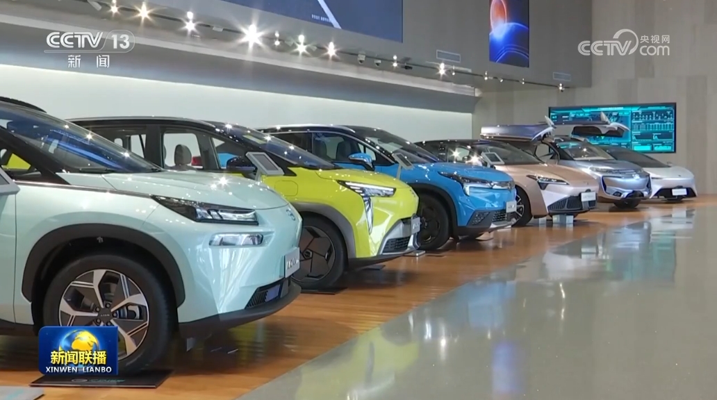 /> </p> <p>. Политики, особенно обмен старыми автомобилями на новые автомобили, значительно стимулировал потребление автомобилей. </p> <!-repast.body.end->               </div>
              
          </div>
          
          <!--<div class=