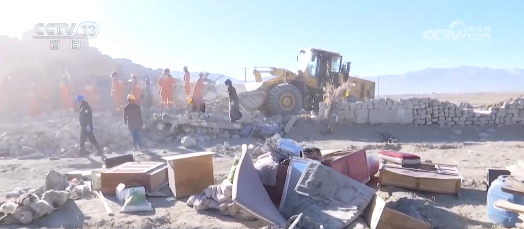 /> </p> <p> whats resgatado reconstrução. No município de Changsuo, as casas dos moradores são basicamente feitas de estruturas civis e de pedra. Casas como essa foram seriamente danificadas no terremoto e não podiam mais ser vividas. Essas casas serão achatadas e limpas após a conclusão do resgate da propriedade para se preparar para a próxima etapa da reconstrução. </p> <p> Ao pesquisar e resgatar a propriedade dos moradores, a construção de casas pré -fabricadas no município de Changsuo também está em andamento de maneira ordenada. Até agora, 1555 casas pré -fabricadas foram planejadas para serem construídas em 10 aldeias administrativas no município de Changsuo. Os moradores estão gradualmente se mudando de maneira ordenada, e algumas casas pré -fabricadas podem ser adicionadas de acordo com as condições reais. </p> <!-repaste.body.end->               </div>
              
          </div>
          
          <!--<div class=