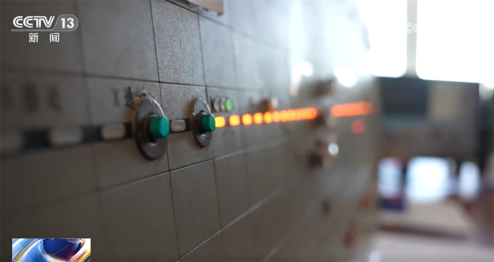 /> </p> <p> Li Yangguang, DUGGANTEADA SİBEDE SİTEDE: 