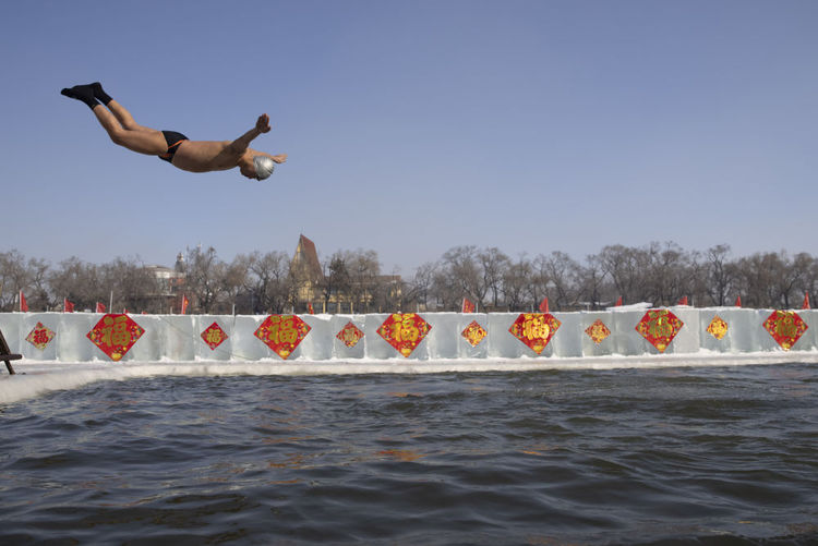 在“尔滨”|看亚冬之城燃动冰雪激情