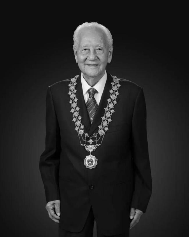 Farewell! Huang Xuhua, the winner of the 