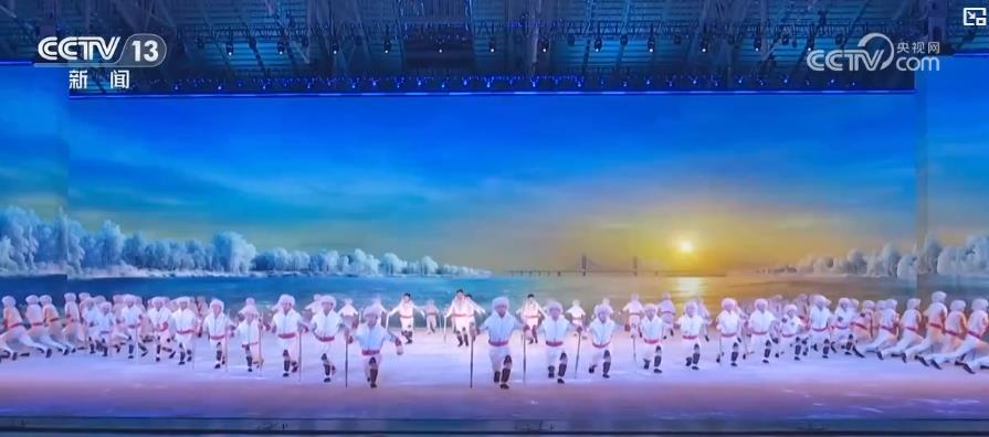 /> </P> <p> <p> <p>. Wie können wir mehr Innovationen haben und wie können wir die spezifischen Eigenschaften der Harbin Asian Winter Conference besser vermitteln? Ich denke, es ist möglich, das Eis und die Schneemperament in den Geisteswissenschaften zu erfassen. Die Emotionen nordöstlicher Menschen und Eis und Schnee müssen ein sehr großes und spektakuläres Temperament aufweisen und auch die Gefühle nordöstlicher Menschen zeigen, diese Art von kalter und rauer Kraft (Display). Wir werden einige Taschentuch -Blumen aus dem Nordosten verwenden, was eine sehr traditionelle und typische Volksleistung und eine Aktion ist, aber wir werden ein solches Verhalten verwenden, um es mit einem Traum zu kombinieren (um das Publikum eng mit dem Frühlingsfest und Winter zu verbinden. In einem solchen Moment der Versammlung können Sportler aus verschiedenen asiatischen Ländern (und Regionen) wieder die Begeisterung Chinas und die Begeisterung des Nordostens spüren. </p> <!-repaste.body.end->               </div>
              
          </div>
          
          <!--<div class=