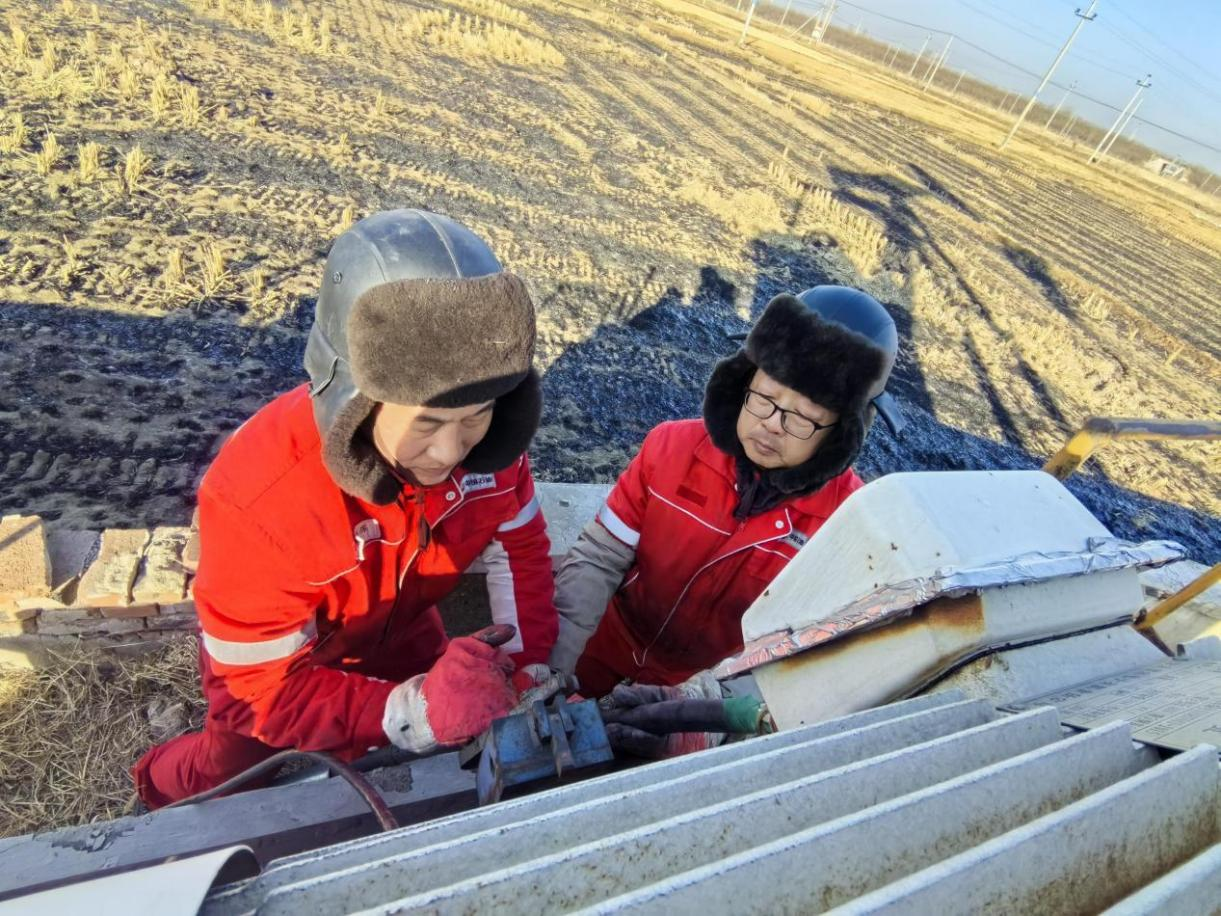 /> </p> </p> <p> <p> <p> <plasse =