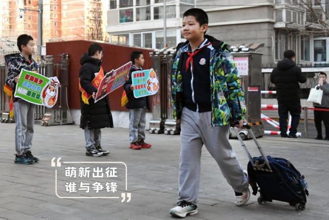 元氣滿滿！開學季“表情包”裡的青春模樣