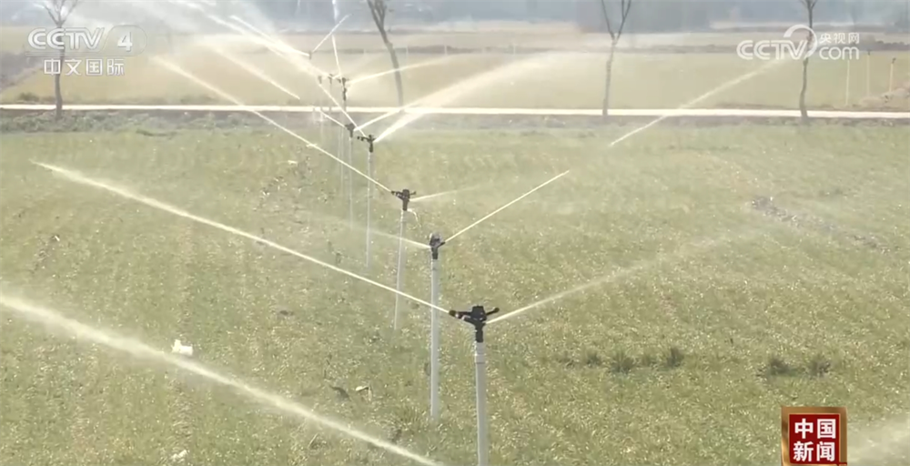 /> </p> <p> All'opinione Periodo di rinascita uno dopo l'altro. Il governo locale si basa su mezzi digitali come il monitoraggio dell'Internet of Things, l'analisi dei big data e la programmazione di macchinari agricoli intelligenti per ottenere un'efficienza operativa di gestione del campo migliore e la tecnologia autorizza l'agricoltura primavera per raggiungere 