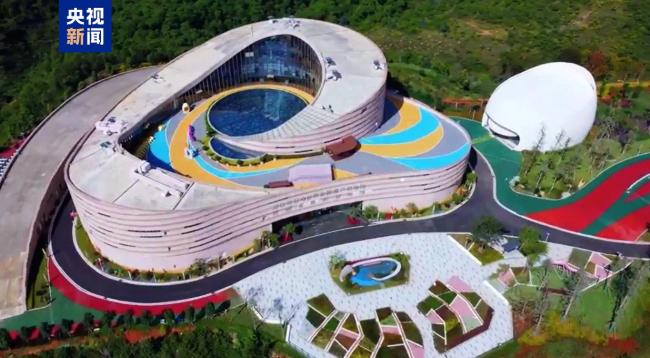A journey of life through time and space. Chengjiang fossils are exhibited in Beijing for the first time