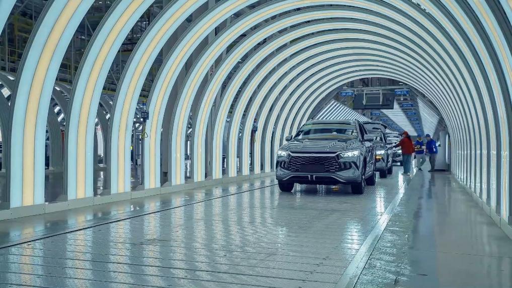 Watch China Overseas·Hot words of the Two Sessions | Innovation-driven development