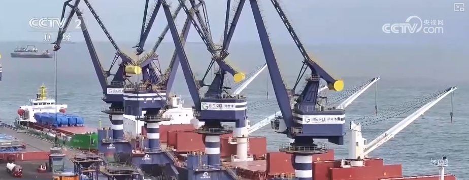  دولة. مع وصول موسم الذروة للطلب الأسمدة ، ميناء Yantai ، فتح Port Shandong قناة خضراء لتصريف الأسمدة لتحسين كفاءة تشغيل الأسمدة. وفقًا للإحصاءات ، منذ عام 2025 ، أكمل ميناء Yantai إجمالي إنتاجية الأسمدة البالغة 251000 طن. </p> <p class = 