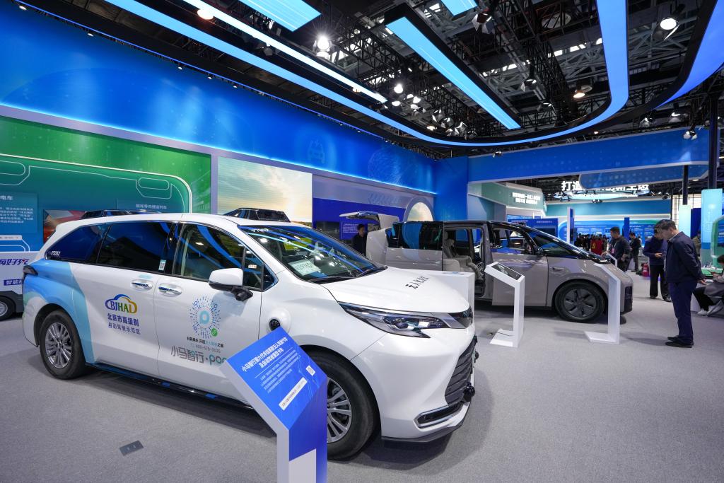 /> </p> <p> <P. plasse =