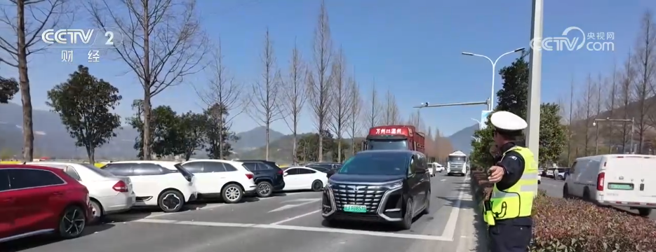 /> </P> </p> <p> Die Temperatur wird im frühen April. überlagert. Insbesondere während der Spitzenzeit des Gedenkdienstes werden die Straßenverkehrsumgebung von Schnellstraßen, Hauptpassagen, die in die Stadt eintreten und sie verlassen, sowie die Haupt- und Sekundärstraßen in den Vororten komplexer sein, und die Verkehrssicherheitsrisiken werden hoch sein. Aus der Perspektive der Reisemethoden wird selbstfahrende Reisen von Menschen immer noch weit verbreitet und die Hauptmethode für Menschen, die in den Ferien reisen können. Unter ihnen macht Kurzstreckenreisen den höchsten Anteil aus. </p> <p class = 