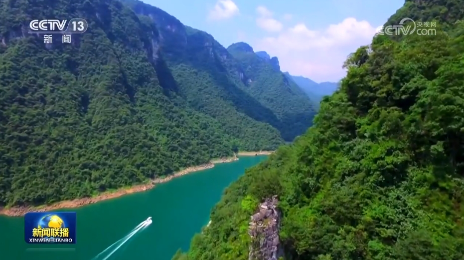 // </p> <p> Увеличение зеленых, и наступает на основе, и засаживания. Подавляющее большинство кадров и массы выразили, что они должны следовать направлению, руководствуясь генеральным секретарем Си Цзиньпином, активно участвуют в лесах и озеленении, и работать вместе, чтобы нарисовать новую картину прекрасного Китая. </p>               </div>
              
          </div>
          
          <!--<div class=