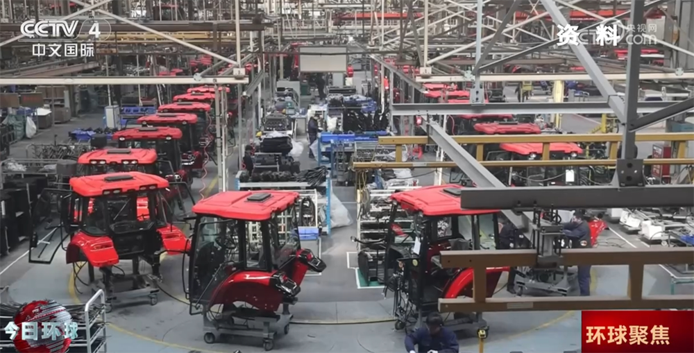  Foruma katılan temsilciler, BRICS işbirliği mekanizmasının temsilcilik, ilham ve etkisindeki sürekli artışla, küresel Güney Birliği ve işbirliği için önemli bir platform haline gelmesi ve ticaret engellerine ve tek taraflılığa direnme konumu haline gelmesidir. </p> <p> Endonezya delegesi Nadia, 