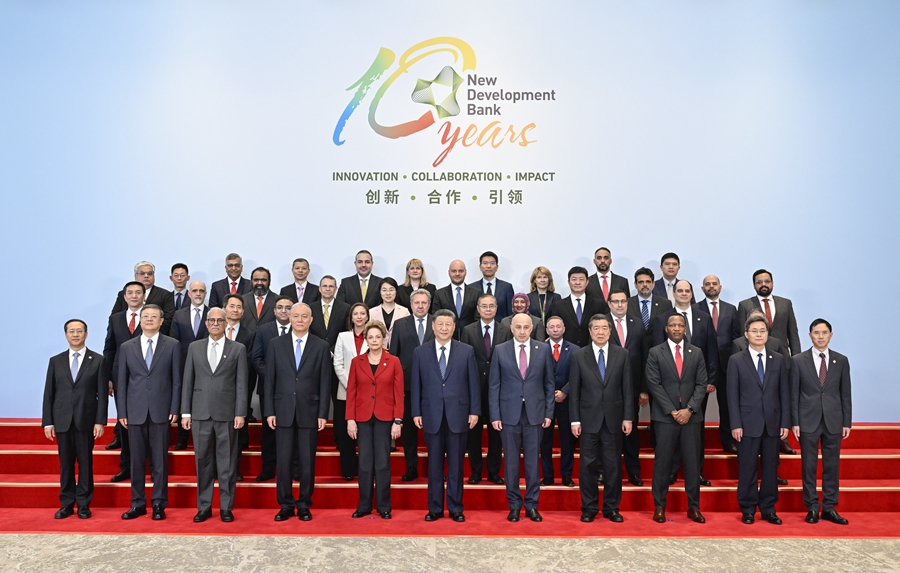 /> </p> <p p photo_alt_201008