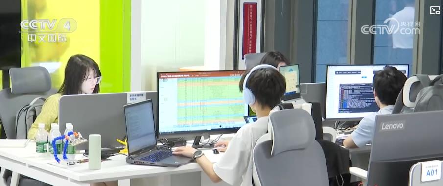 /> ปีเป็นศูนย์บ่มเพาะแนวตั้งครั้งแรกในพื้นที่ Greater Bay โดยมุ่งเน้นไปที่สาขาของรุ่นใหญ่ให้บริการและการสนับสนุนการเติบโตอย่างรวดเร็วของการเริ่มต้น เซ็นเซอร์สัมผัส AI ที่พัฒนาโดย บริษัท นี้ได้รับการพัฒนาอย่างอิสระจากชิปไปจนถึงอัลกอริทึม </p> <!-repaste.body.end->               </div>
              
          </div>
          
          <!--<div class=