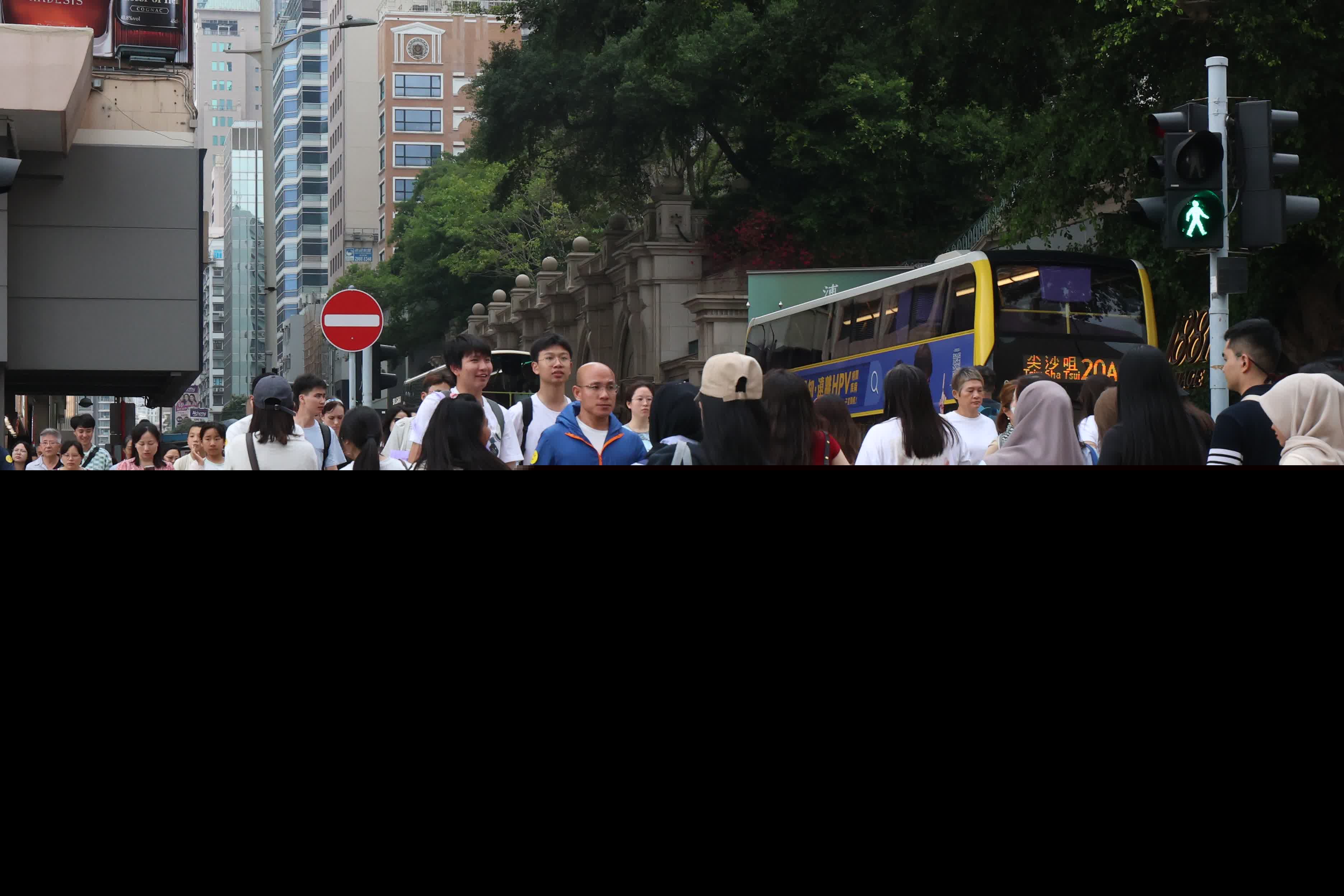 黃金周料490萬人次陸路進出香港。（香港文匯報記者萬霜靈 攝）