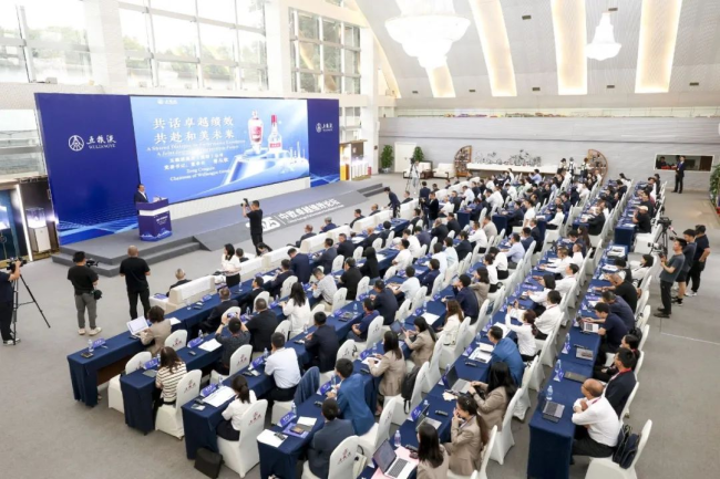 从“五重聚焦”方法论，读懂五粮液的卓越密码