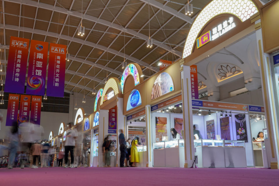 享开放之机，走共赢之路——在国际经贸盛会中感知中国吸引力