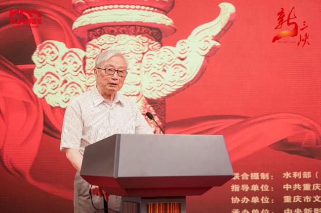 图：中国工程院原副院长沈国舫致辞
