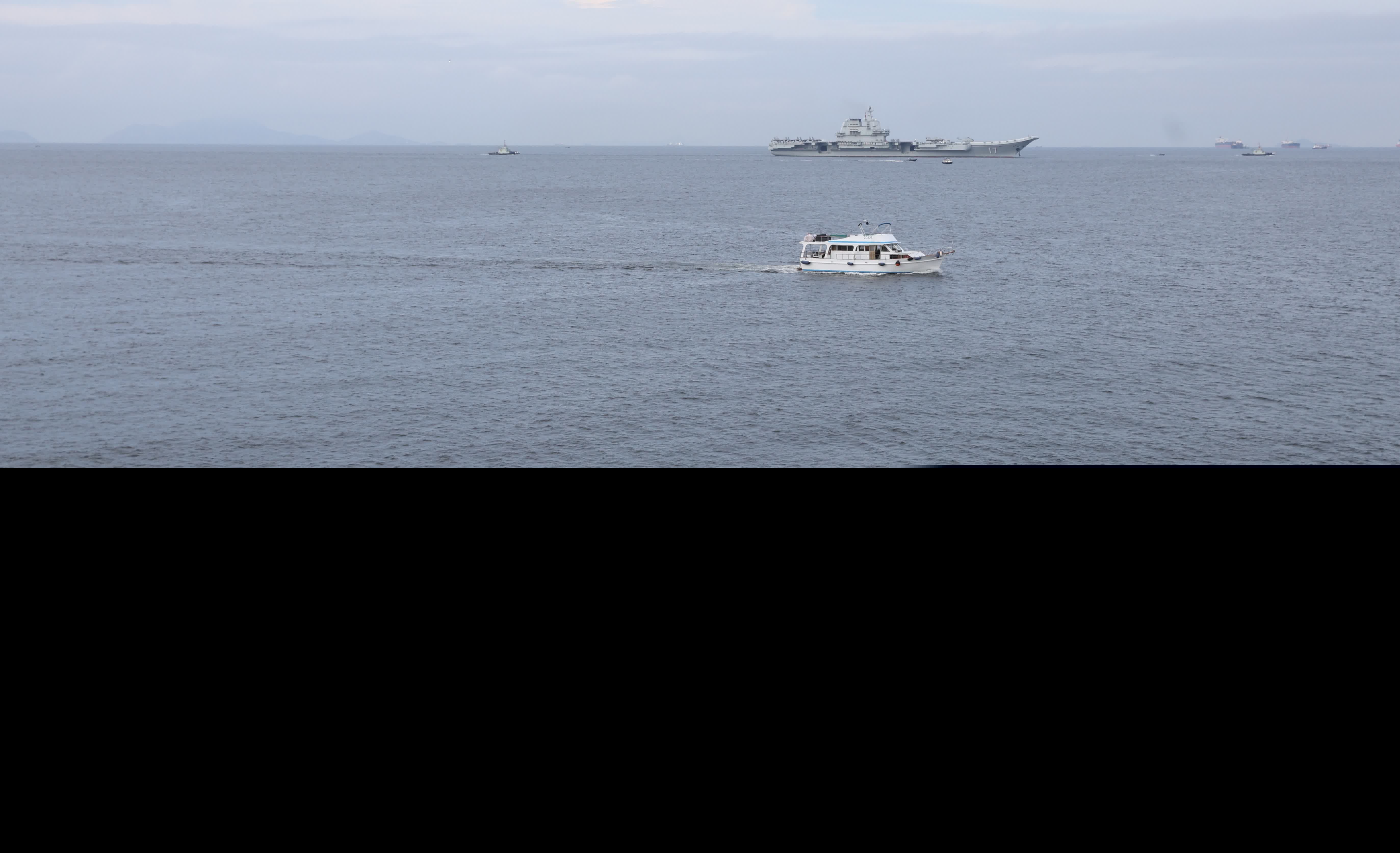 山東艦航母編隊訪港（香港文匯報記者曾興偉 攝）
