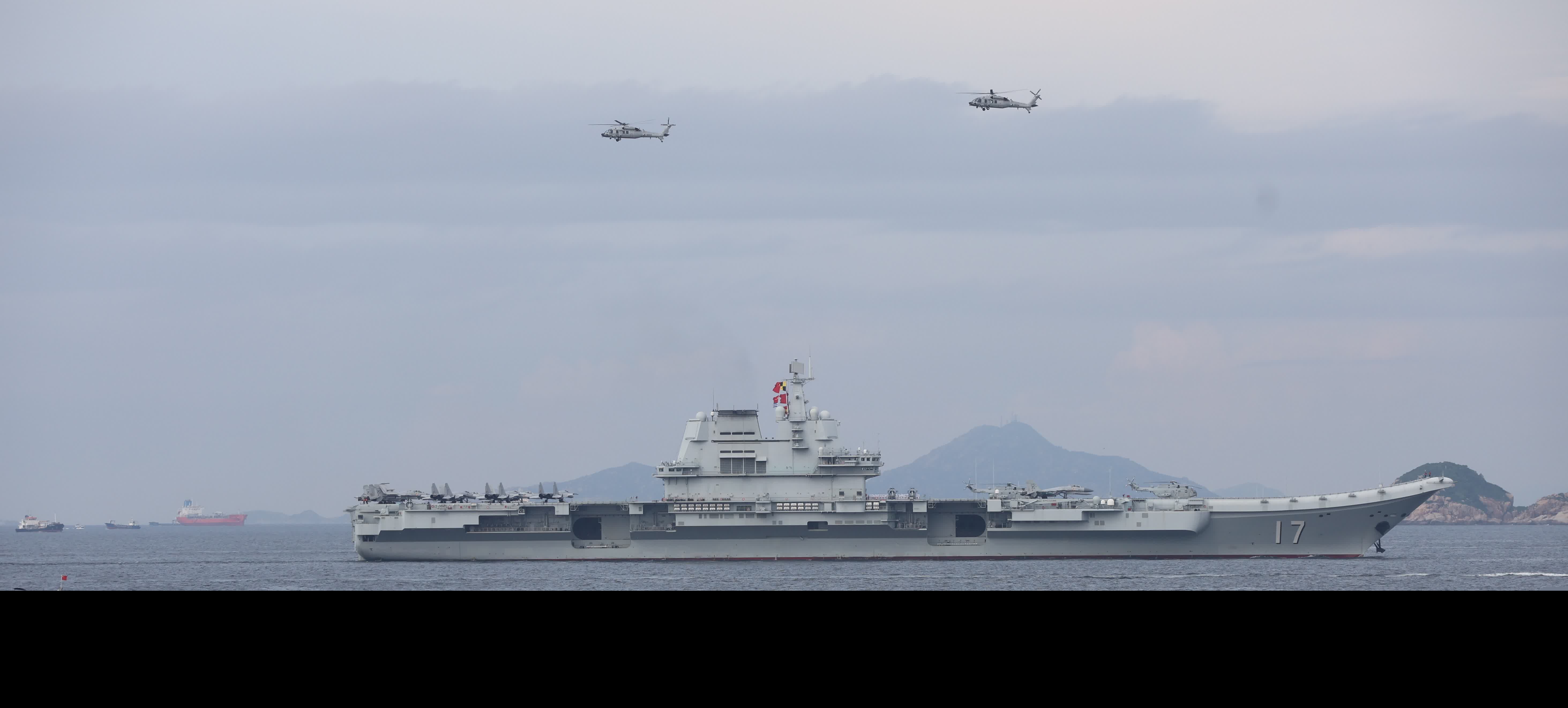 山東艦航母編隊訪港（香港文匯報記者曾興偉 攝）