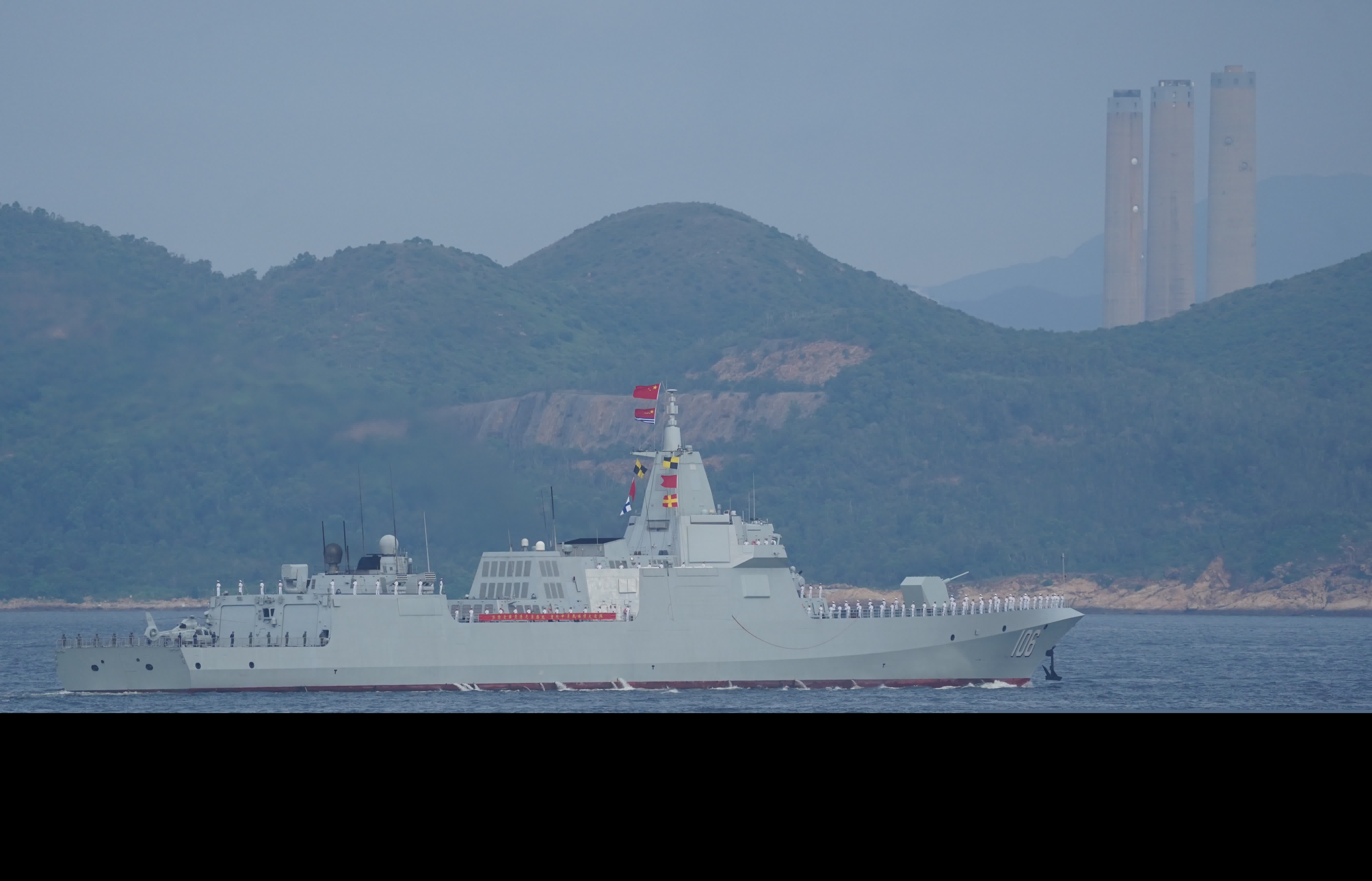 山東艦航母編隊訪港（香港文匯報記者曾興偉 攝）