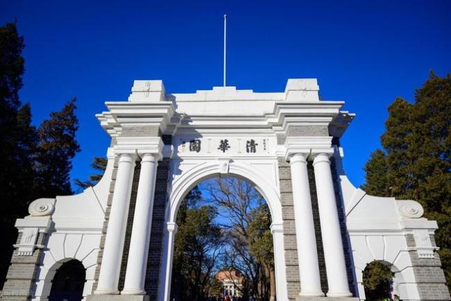 老师发火：能录取清北为啥不报？3位高考生说：我的高考，我做主