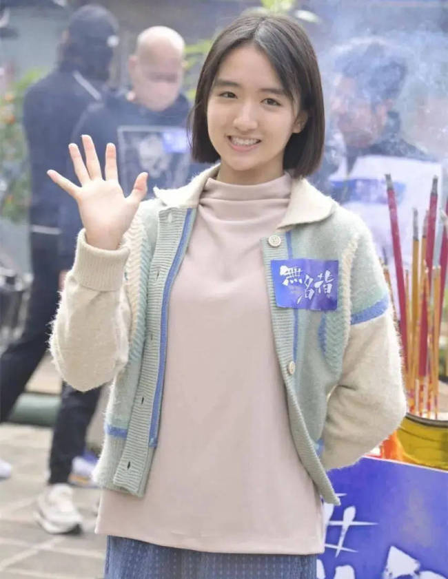郑伊健否认要退休！称与小36岁女演员搭戏没代沟