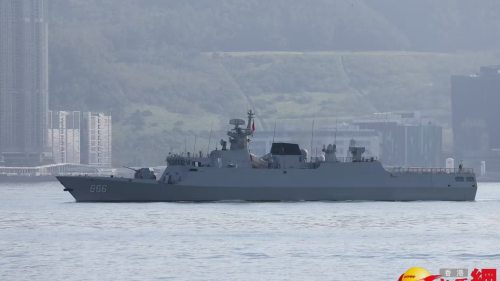 (不斷更新）文匯記者現場直擊 戚繼光艦、沂蒙山艦抵港