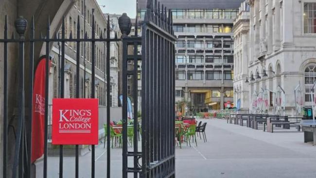 女生比例最高的几所英国大学,脱单困难啊!