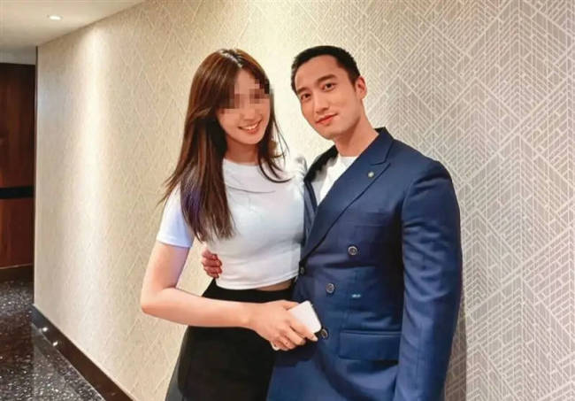 阿娇前夫被传婚姻破裂 两人已取消社媒互相关注
