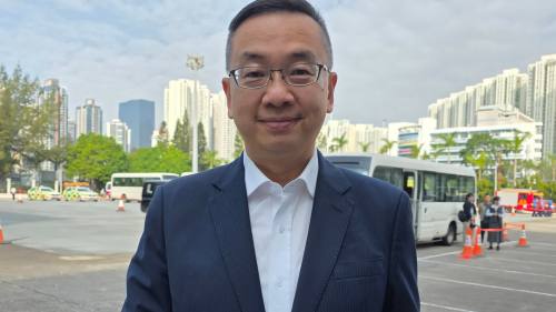 立法會選舉 | 多位司局長陸續到現場投票