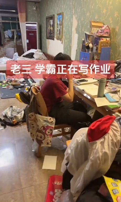 “老鼠进你家都得开导航”，家长晒学霸孩子，卫生却差到难以忍受