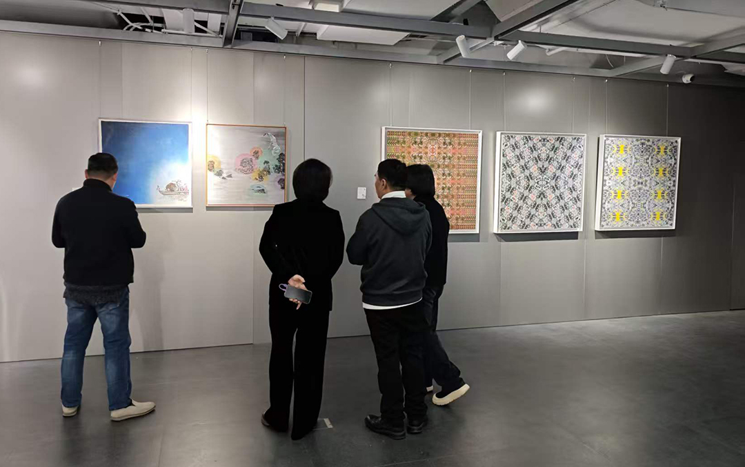 《渡江》何振华