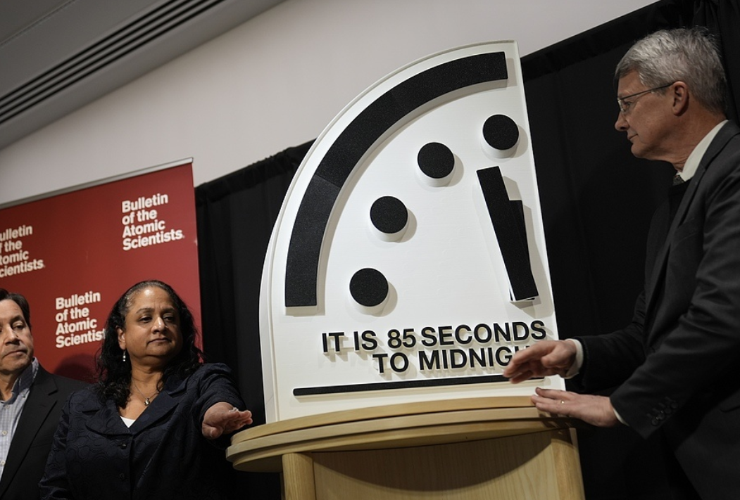 双危机加速迫近 “末日之钟”前进4秒 